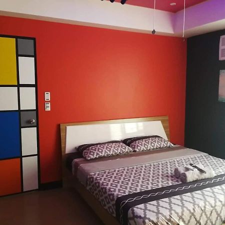 Cubao Manhattan Heights Unit 11Pq Tower B, 1Br ケソンシティ エクステリア 写真
