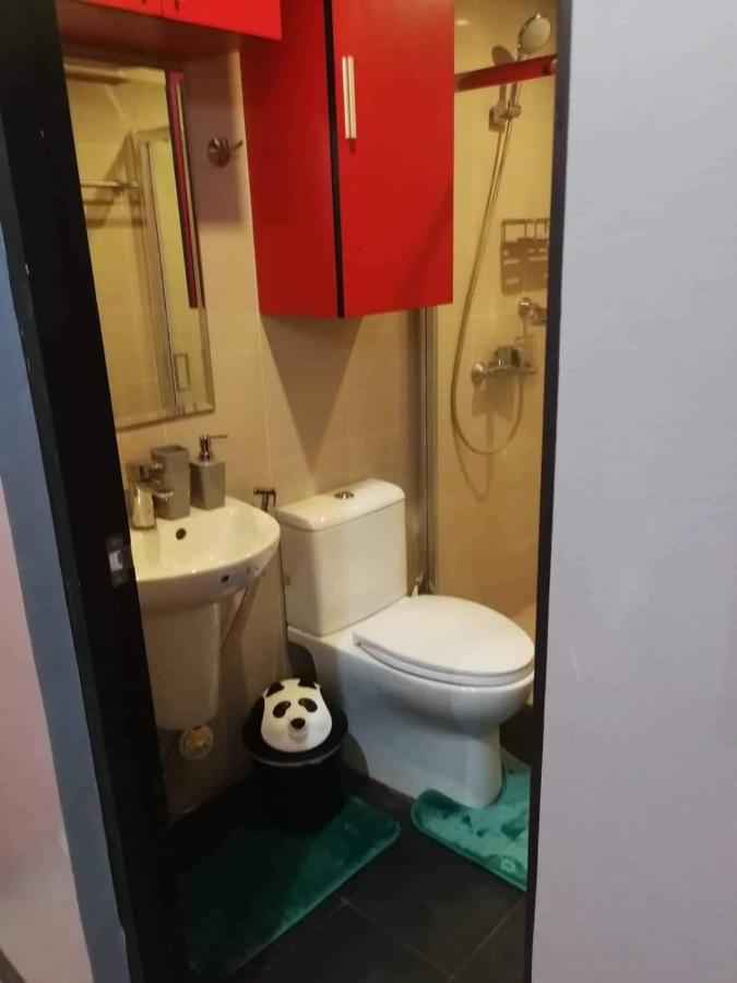 Cubao Manhattan Heights Unit 11Pq Tower B, 1Br ケソンシティ エクステリア 写真