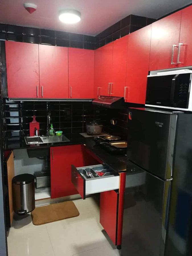 Cubao Manhattan Heights Unit 11Pq Tower B, 1Br ケソンシティ エクステリア 写真